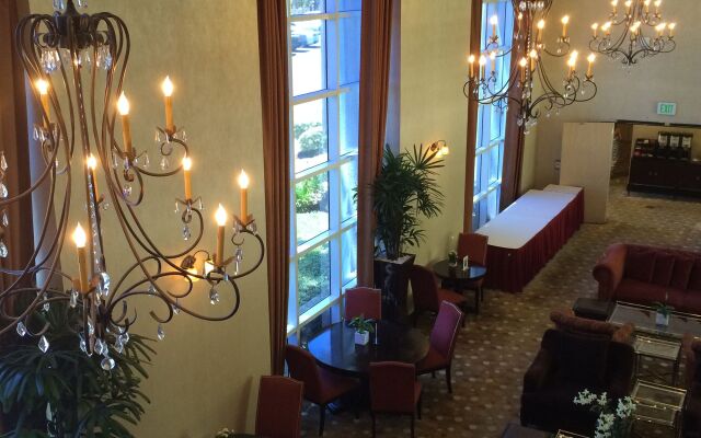 Cupertino Hotel