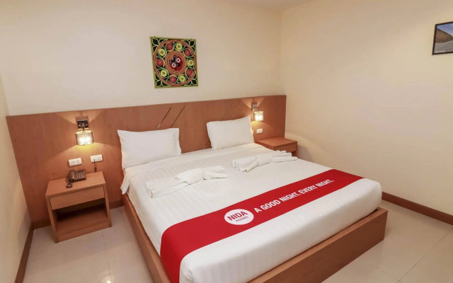 NIDA Rooms Patong Silk House