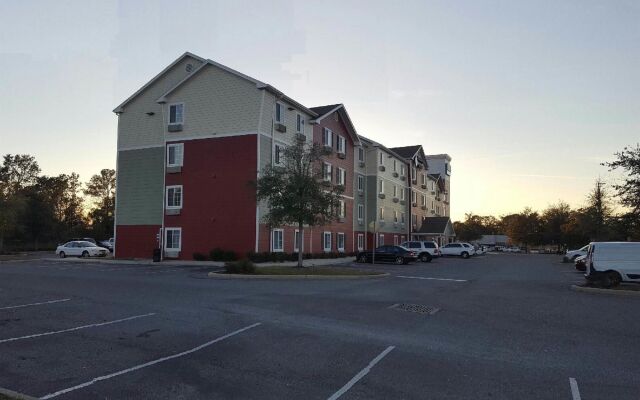 Extended Stay America Select Suites - Orlando - Sanford - Airport