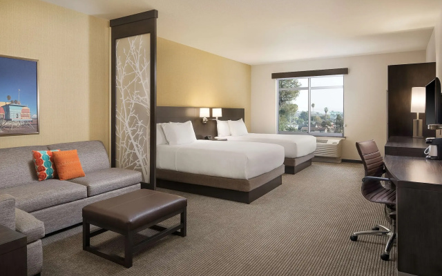 Hyatt Place Santa Cruz