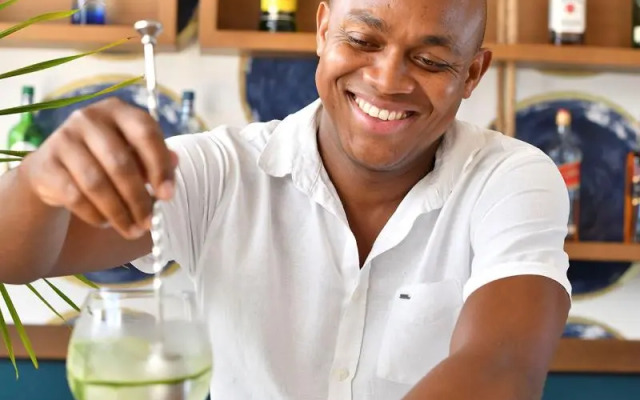 Constance Tekoma. Rodrigues