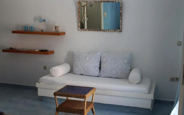 Innaxos Studios, Viewing Apollo Temple
