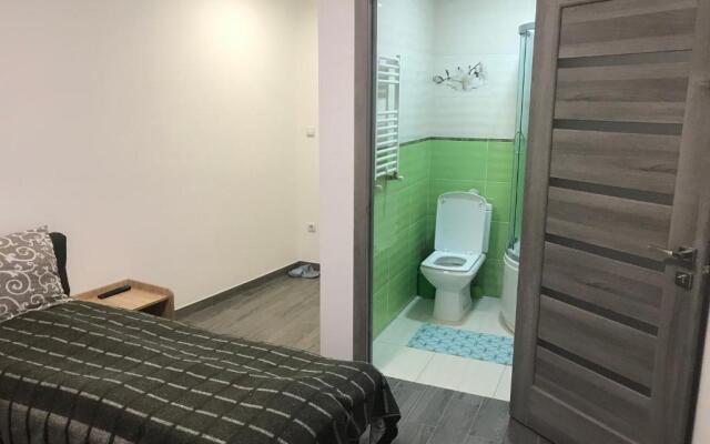 Zatishok Guest House