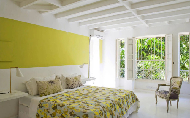 Casa Amarelo par Robert le Héros