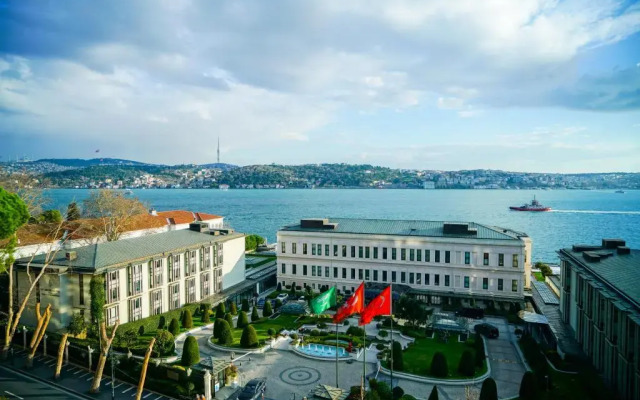 Elite World Homes Istanbul Bosphorus