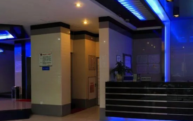 Jiangmen Baiwo Hotel (Wuyi Hospital of Traditional Chinese Medicine West Area)