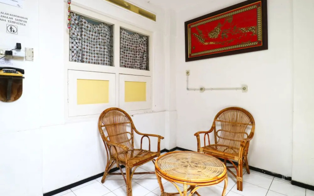Rumah Larasati - Hostel