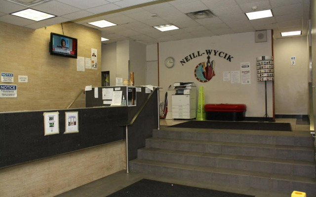 Neill-Wycik Backpackers Hotel