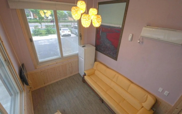 Suncheon Bay Reed Field Pension