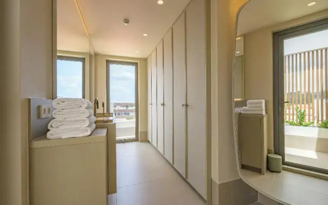 Art Hotel Curacao - Luxury Adults Only