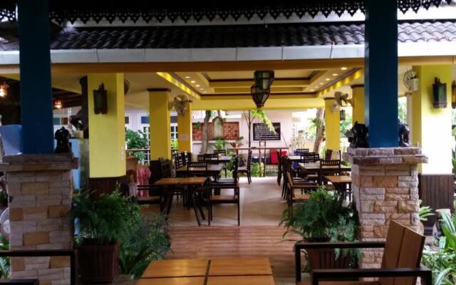 Baanplaidoi Resort