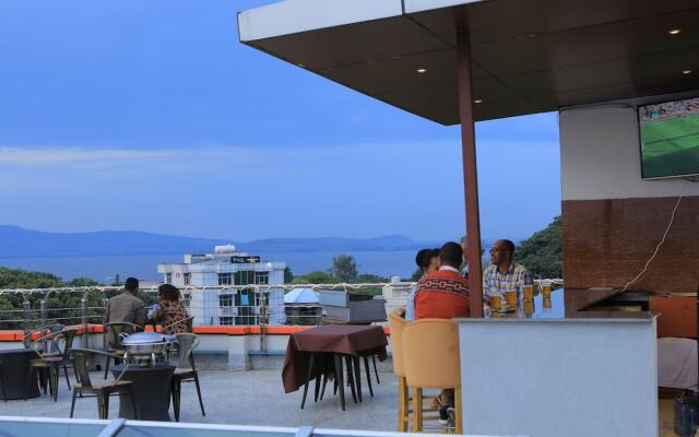 Heron Hotel