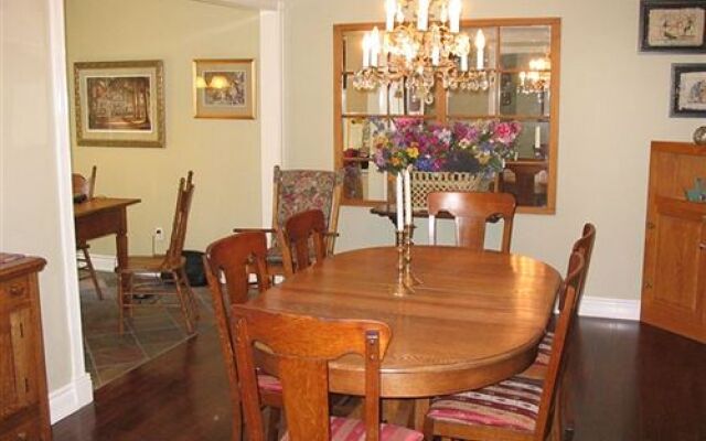 Le Papillon Bed & Breakfast