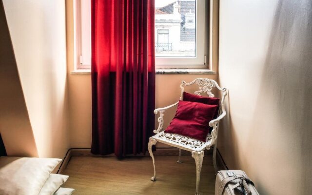 Lisbon Poets Hostel