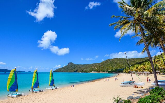 Lagoon 201 on Hamilton Island