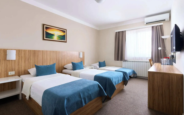 Hotel Phoenix