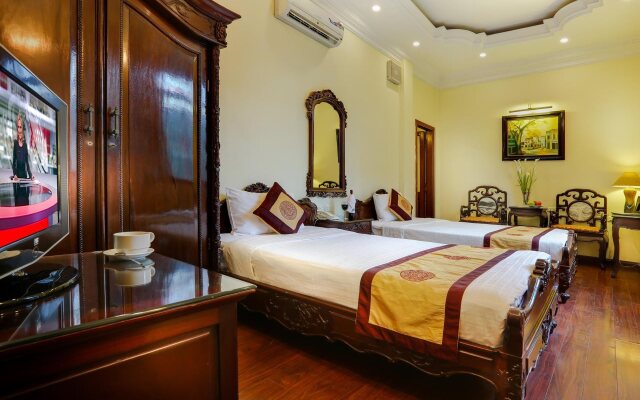Hanoi Little Town Hotel
