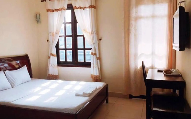 Minh Hong Hotel