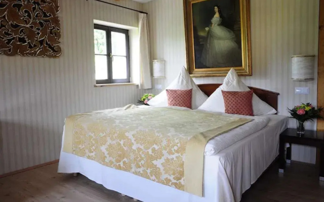 Hotel Schlossresidenz Heitzenhofen