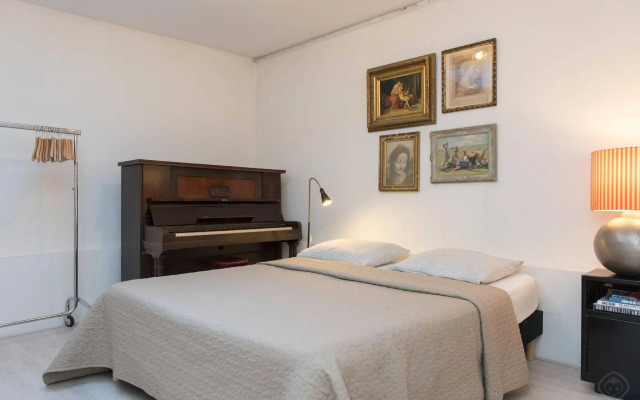 Oud-West apartments - Da Costa area