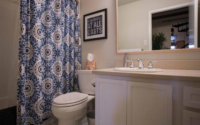Residences at The Railyards - Downtown Austin