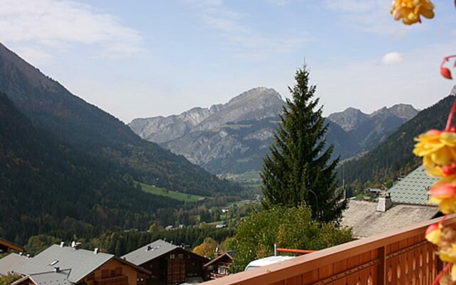 Apartment With 2 Bedrooms in Châtel, With Wonderful Mountain View, Furnished Garden and Wifi