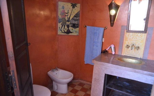 Riad Naya