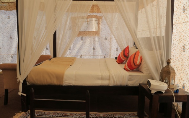 Rann Utsav The Tent City – Guest Rooms – Dhordo