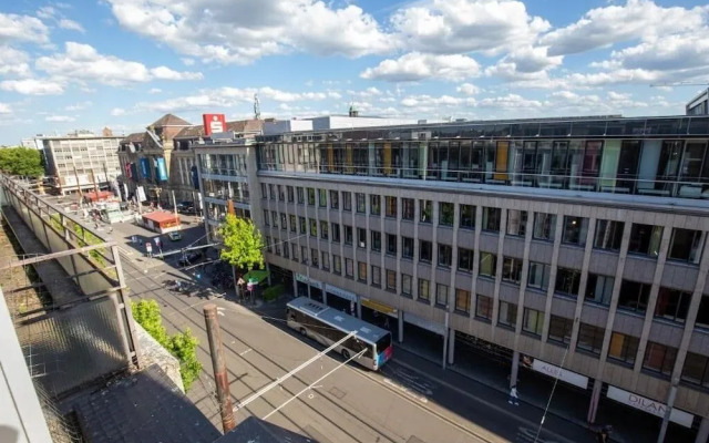 area24I7 Europaplatz Apartment