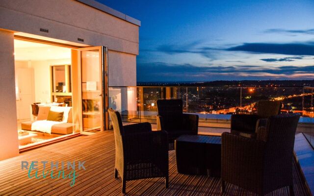 The Penthouse at Hewitt
