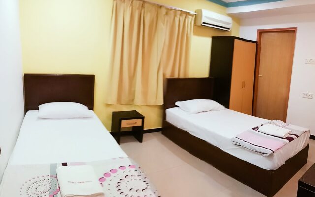 Twin Star Hotel