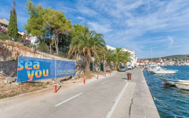 Mari - Great Location 30m From the sea - A1 Donji