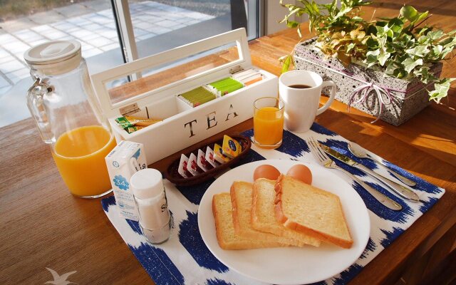 Runway Guesthouse - Hostel