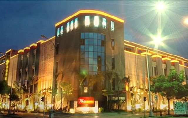 Gold Sand Motel