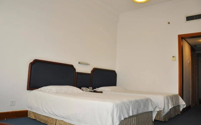 Civil Aviation Hotel