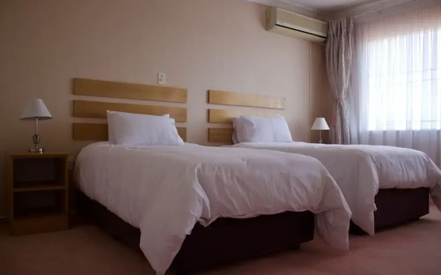 Pentagon Guesthouse