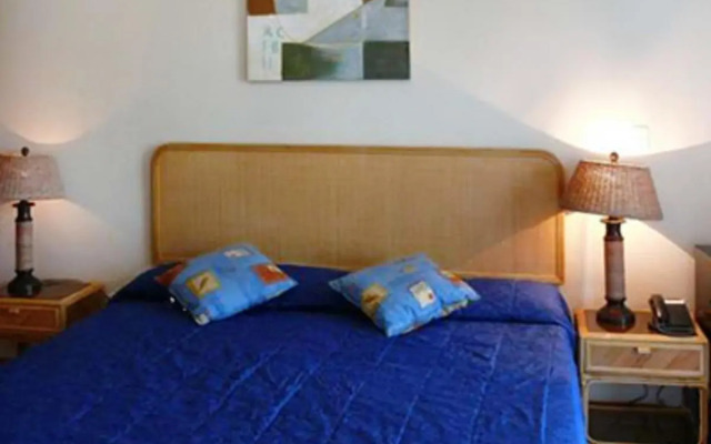 Miramar Suites