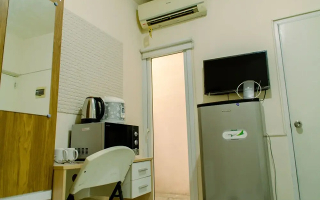 Strategic Studio Apartment at Aeropolis Residence Near Airport