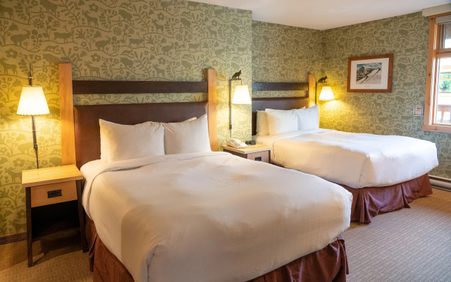 The Fox Hotel and Suites