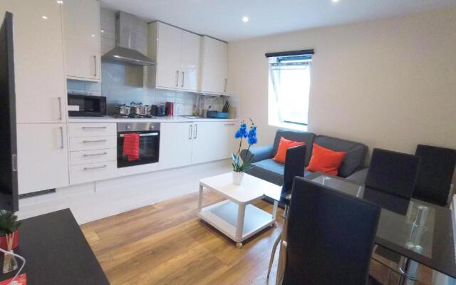 Tulip 5 Top Floor at Hammersmith