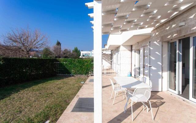 S18 - Sirolo, Nuovissimo Trilocale in Pietra Con Giardino Dx
