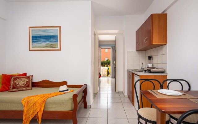 Bellos Hotel Apartments