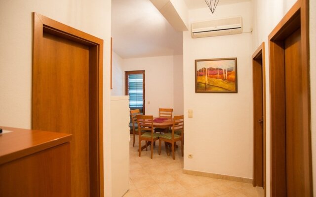 Apartments Ivana-Mira 1809