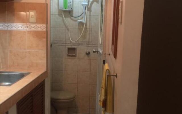 Las Pinas Serviced Apartment