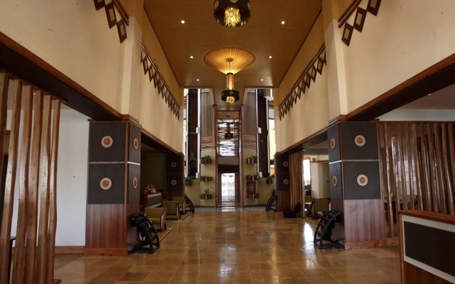 Nega Bonger Hotel