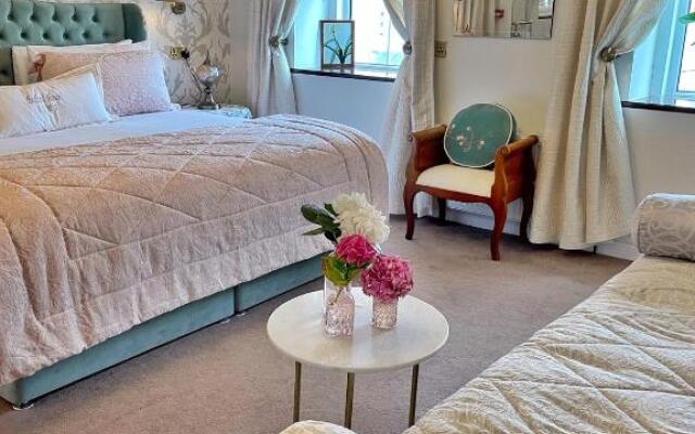 Bedford House & Hall