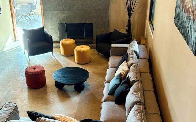 Serenzzo Hotel & Cuisine