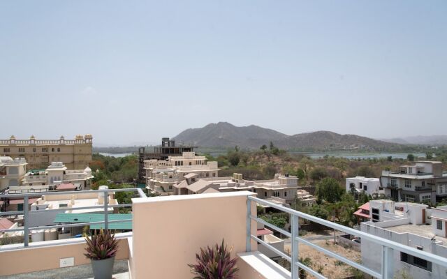 OYO 14357 Dev Villa