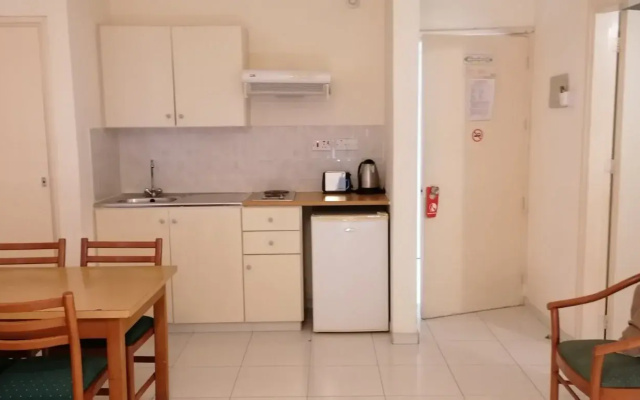 Mandalena Hotel Apts