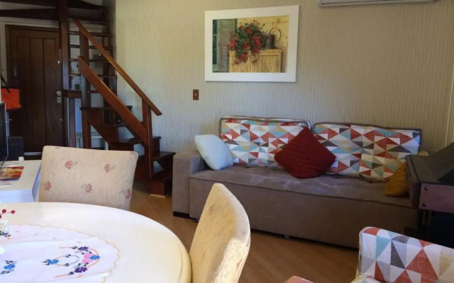 Apto 6 pessoas prox Rua Coberta